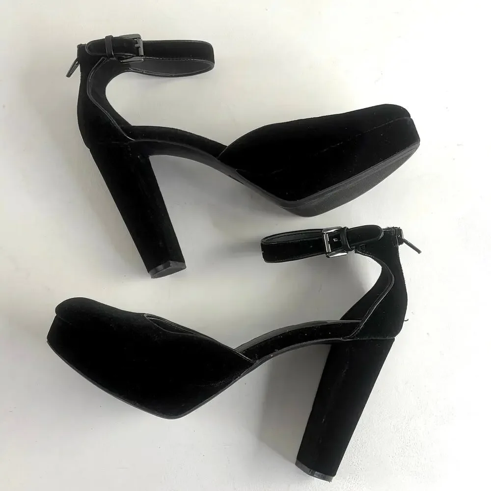 DV Target Black Velvet Platform Pumps Block Heel Ankle Strap Size 10